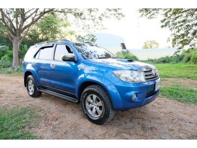 Toyota Fortuner 3.0V A/T ปี2008 รูปที่ 2